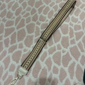 Zigzag Strap with Cream and Brown Accents